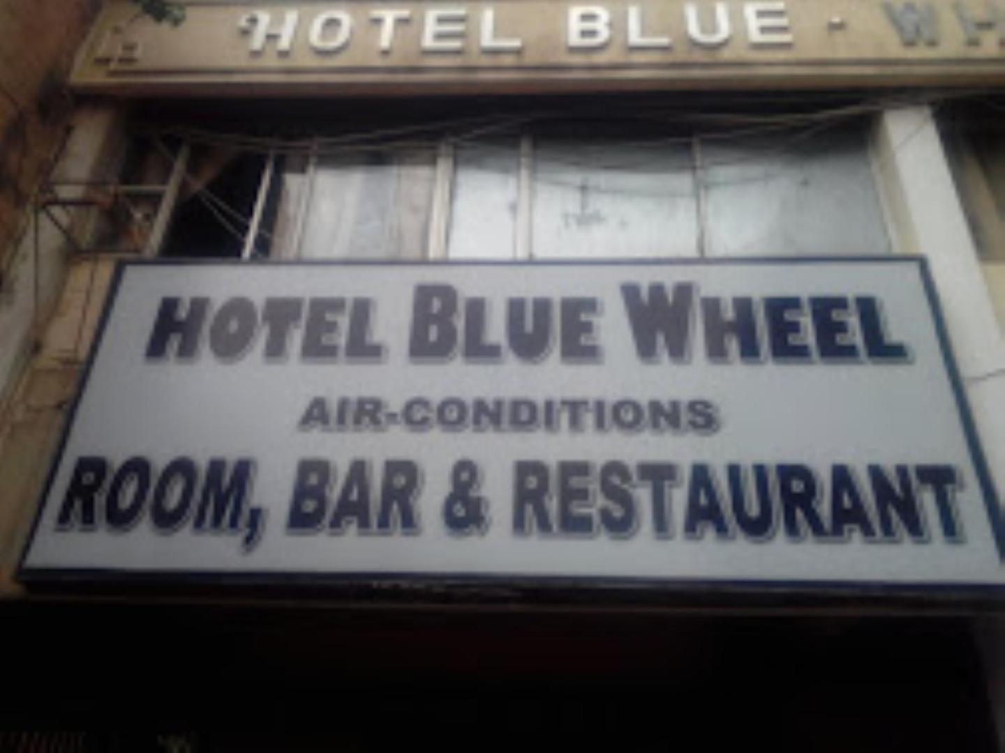 Hotel Blue Wheel,ブバネーシュワル エクステリア 写真